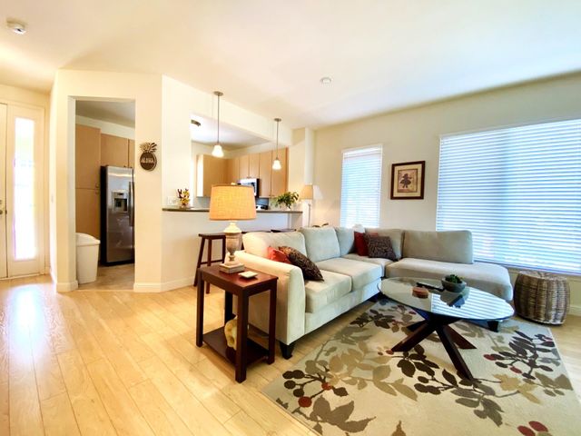 $824,900 | 15 Kaloaloa Way, Unit 7A | Kehalani