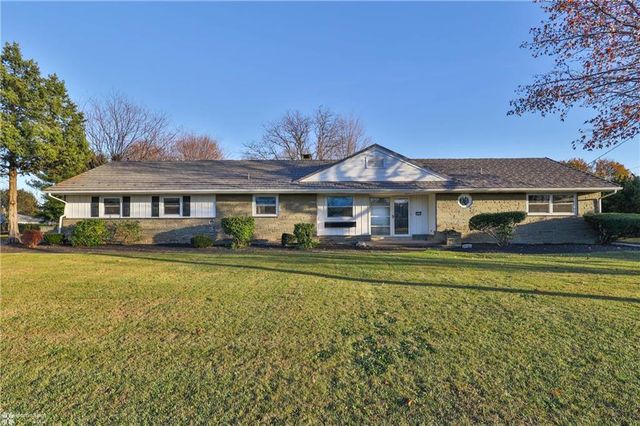 $389,900 | 5525 Highway 873 | North Whitehall Township - Lehigh County