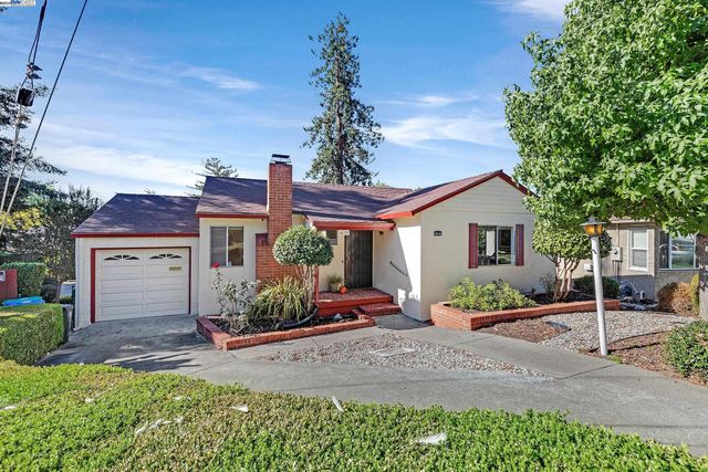 $750,000 | 16119 Berkshire Drive | Castro Valley