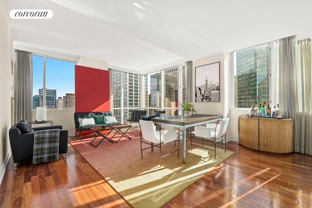 $2,100,000 | 60 East 55th Street, Unit 40B | Midtown East