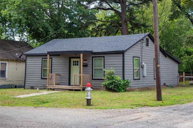 $114,900 | 1100 13th Street Southeast | Paris