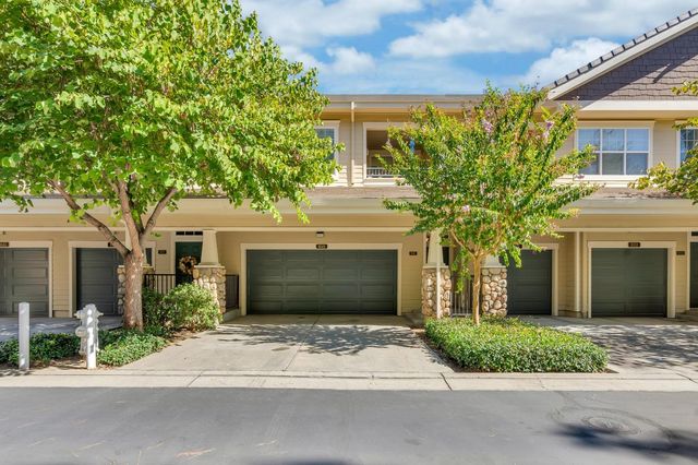 $425,000 | 9549 Coney Island Circle | Elk Grove