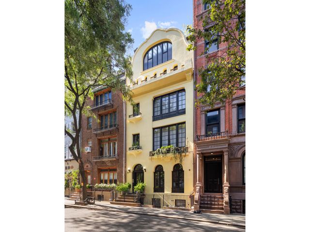 $22,850,000 | 114 Waverly Place | Greenwich Village