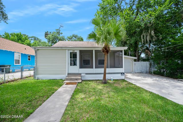 $249,000 | 144 Pierce Avenue | Highland Park