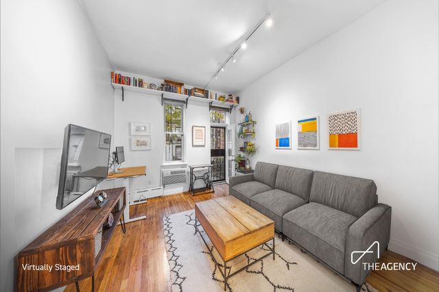 $565,000 | 321 East 89th Street, Unit 1G | Upper East Side