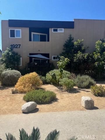 $2,400 | 1927 Gardena Avenue | South Glendale