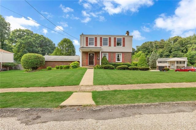 $272,000 | 1018 Duke Street | Hopewell Township