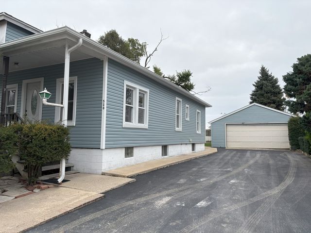 $229,900 | 520 Abe Street | Joliet