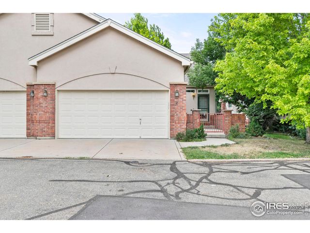 $515,000 | 1333 Charles Drive, Unit 2 | Longmont Estates