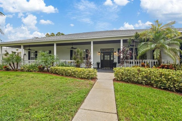 $975,000 | 8809 Cross Landing Lane | Gibsonton