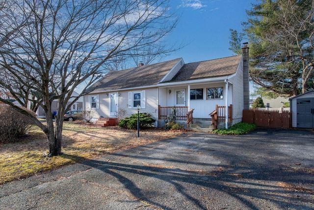 $295,000 | 122 Spear Road | Pine Point