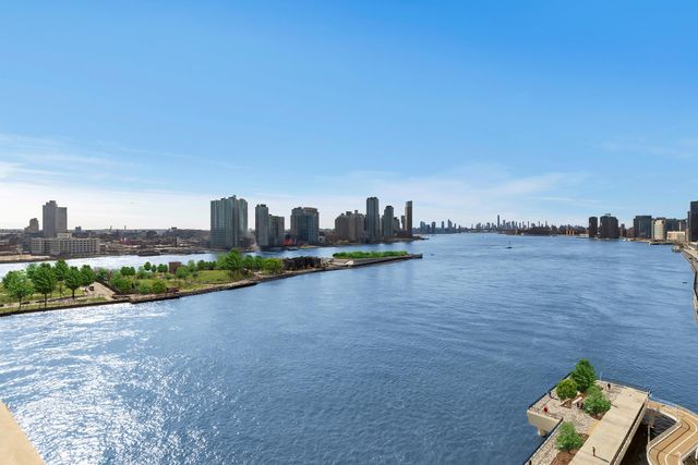 $2,250,000 | 45 Sutton Place South, Unit 17FSPL | Sutton Place