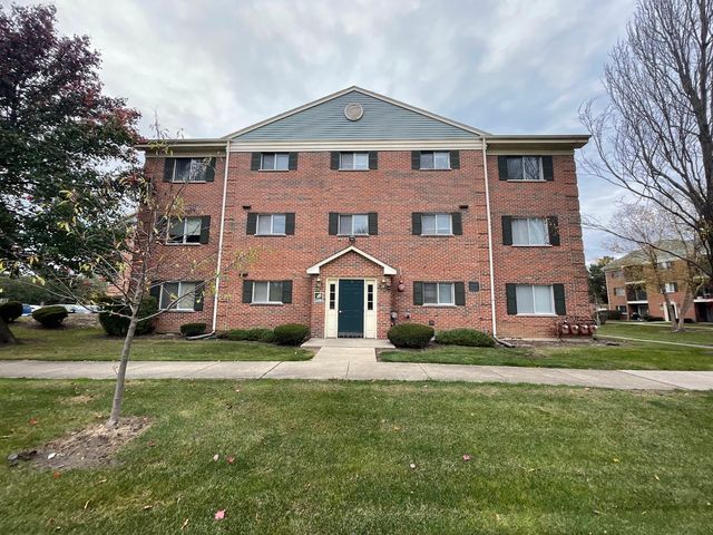 $1,750 | 1510 North River W Court, Unit 1B | Mount Prospect