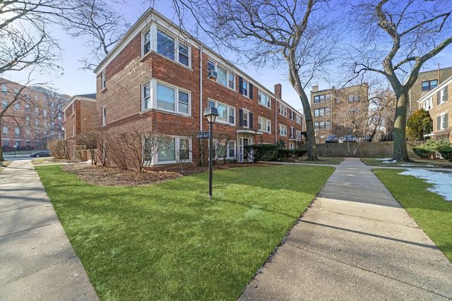 $1,295 | 422 Elmwood Avenue, Unit 2 | Evanston