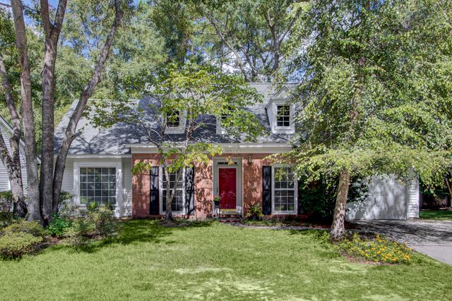 $309,500 | 105 Macfarren Lane | Summerville