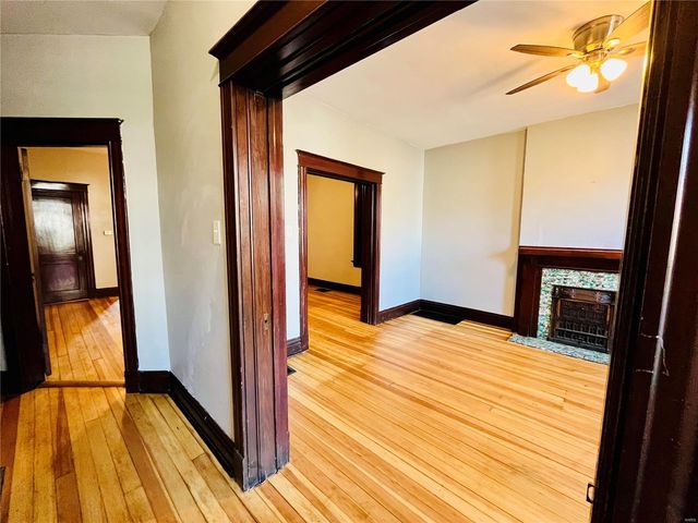 $900 | 3332 Virginia Avenue | Benton Park West