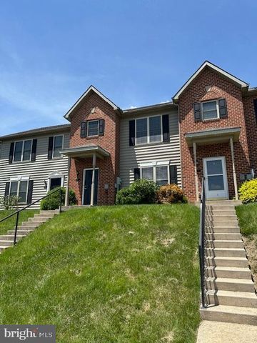 Apartments & Houses for Rent in Beechwood, Chambersburg, PA | Compass