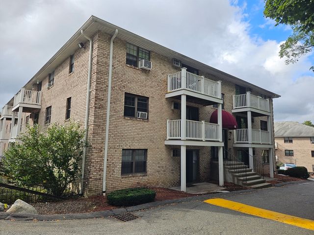 $2,150 | 18 Kenmar Drive, Unit 162 | Nutting Lake