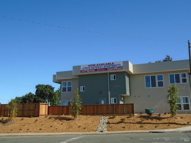 $1,595 | 2401 Broadway, Unit 103 | North Vallejo