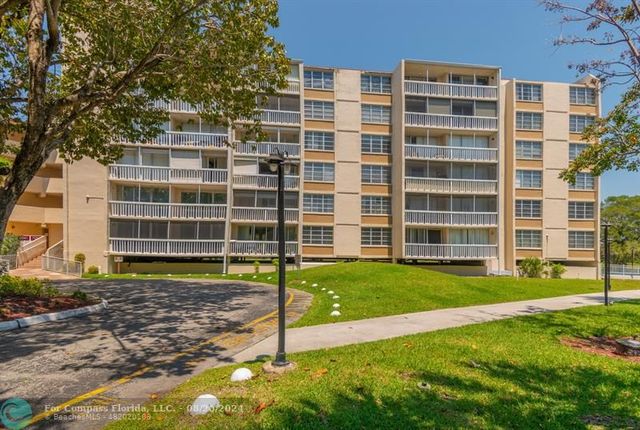 $265,000 | 7051 Environ Boulevard, Unit 437 | Inverrary