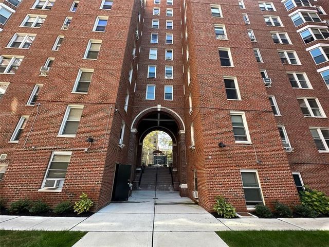 $245,000 | 7200 Ridge Boulevard, Unit 409 | Bay Ridge