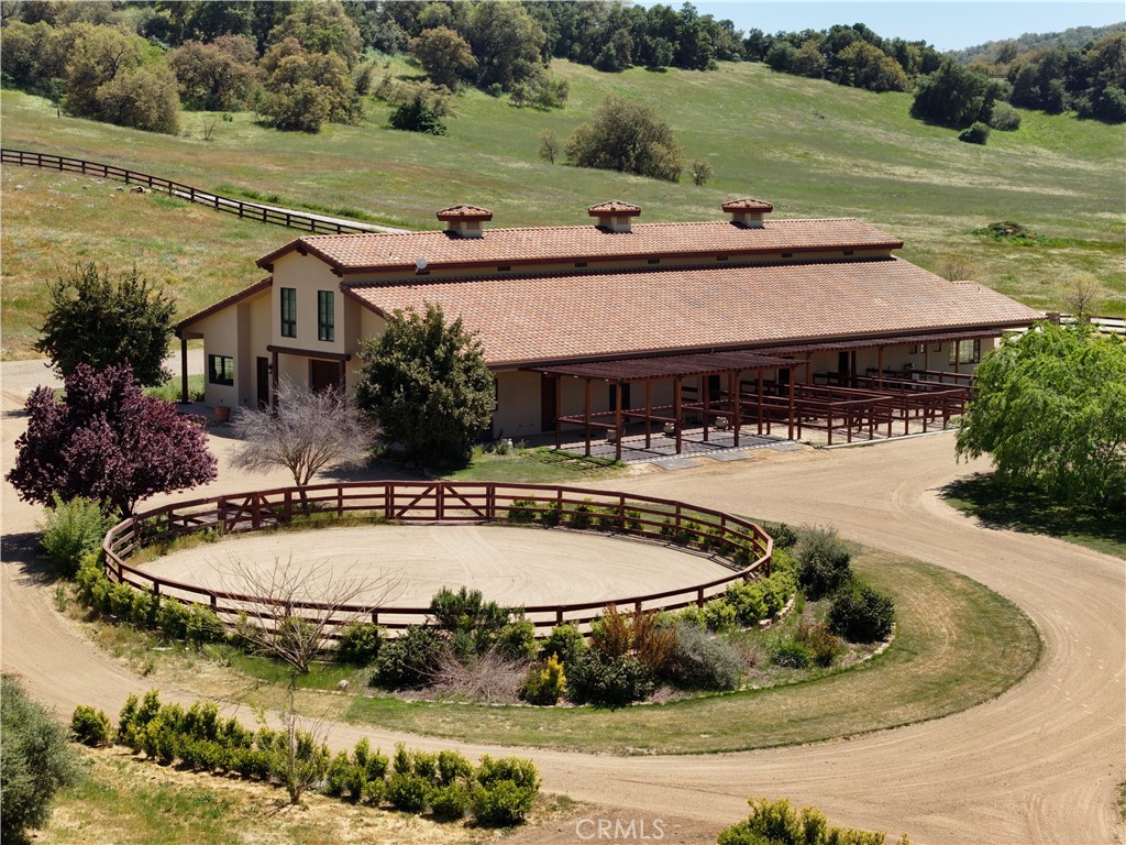 a view of house with outdoor space