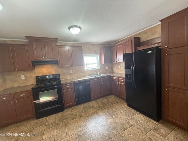 $164,900 | 664 Southwest Legion Drive