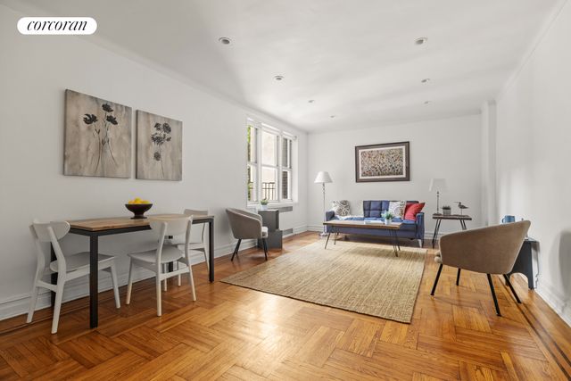 $1,075,000 | 225 Park Place, Unit 2A | Prospect Heights