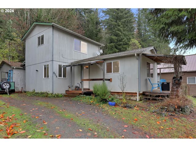 $285,000 | 215 East Alder Street | Alsea