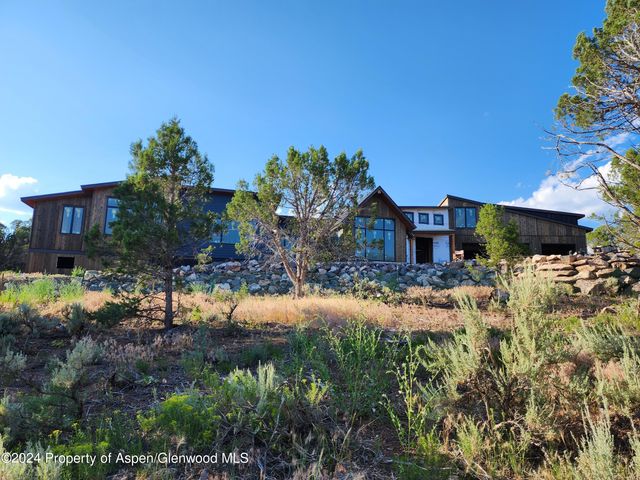 $2,800,000 | 3171 Elk Springs Drive | South of Glenwood