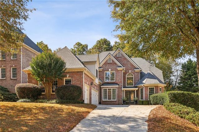 $924,900 | 10502 Maryam Trace | Johns Creek