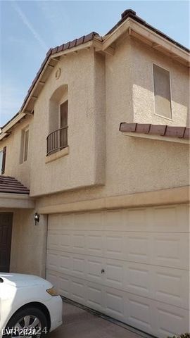 $399,900 | 10282 Keystone Pastures Street | Silverado Courtyards