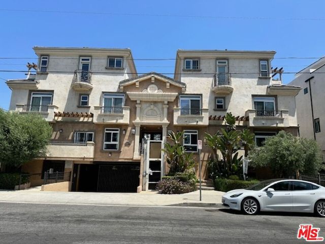 $3,800 | 11323 Huston Street, Unit 7 | North Hollywood