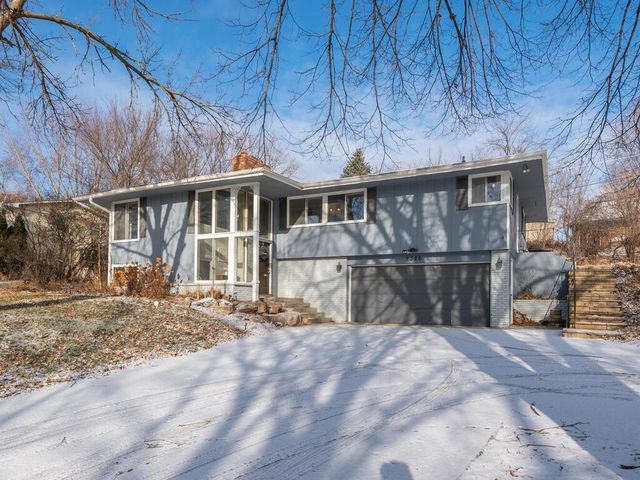 $430,000 | 6326 White Drive | Credit River Township - Scott County