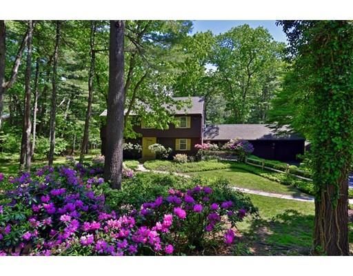 $840,000 | 33 Apple Hill Lane | Lynnfield