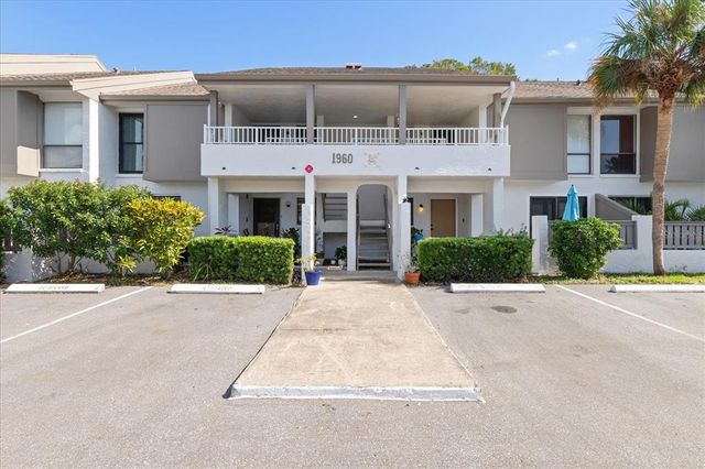 $249,900 | 1960 Lakewood Club Drive South, Unit 2F | Lakewood Estates