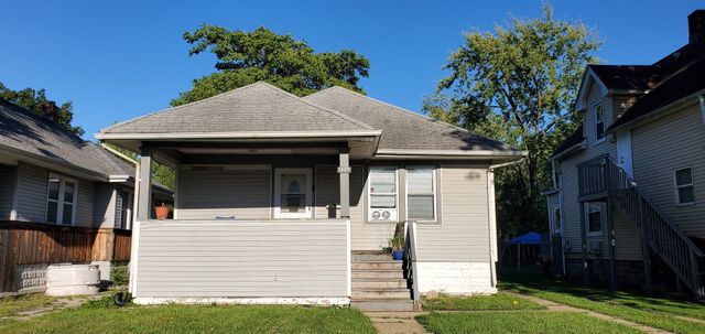 $135,000 | 1227 Emerald Avenue | Chicago Heights