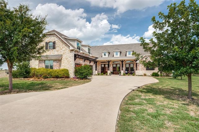 $1,899,999 | 3437 North Preston Lake Drive | Celina