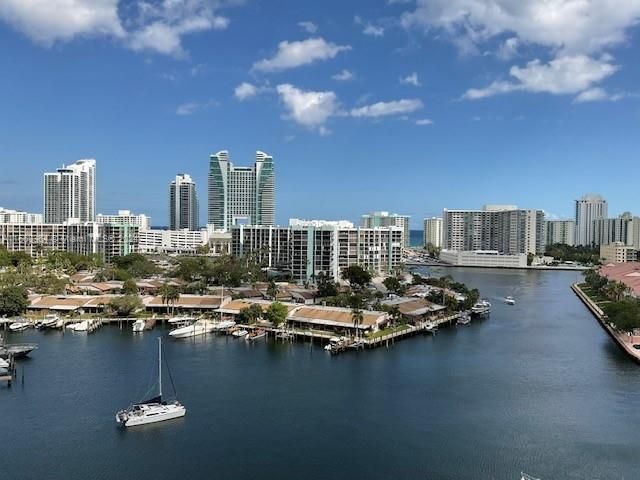 $3,200 | 300 Three Islands Boulevard, Unit 801 | Three Islands