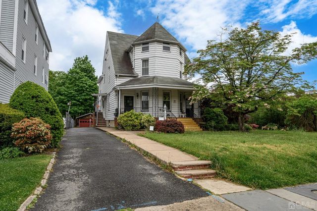 $999,900 | 633 Valley Road | Upper Montclair Historic District