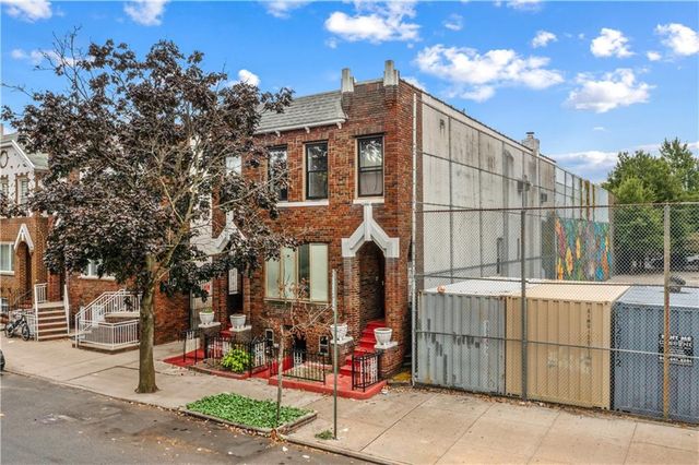 $1,690,000 | 1541 West 12th Street | Bensonhurst