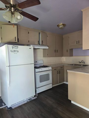 $1,800 | 729 North Filbert Street | East Stockton