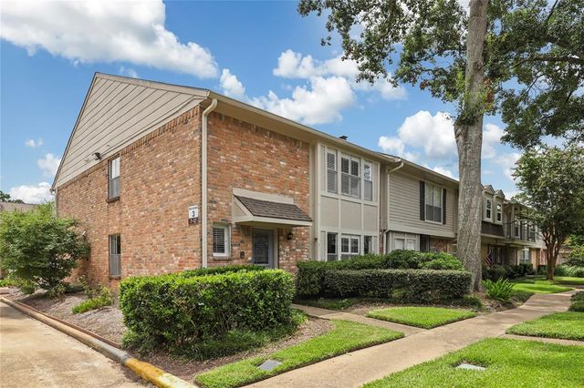 $3,550 | 727 Bunker Hill Road, Unit 12 | Bunker Hill Place Townhome