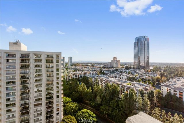 $4,500 | 2160 Century Park East, Unit 1809 | Century City