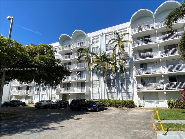 $1,600 | 482 Northwest 165th Street, Unit A604 | Golden Glades