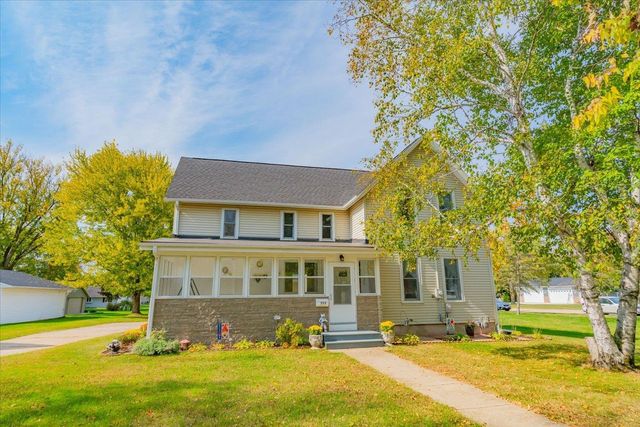 $389,000 | 773 7th Street | Prairie du Sac