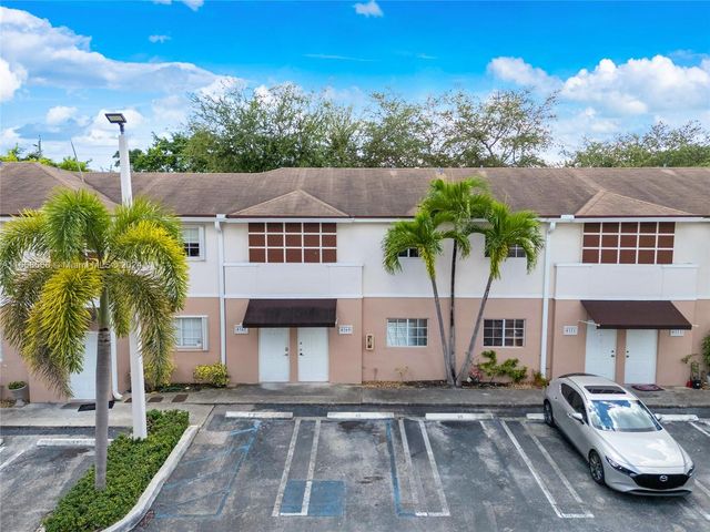 $345,000 | 8569 Southwest 109th Avenue | Kendall