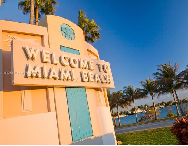 $474,900 | 834 Ocean Drive, Unit 205 | Flamingo-Lummus