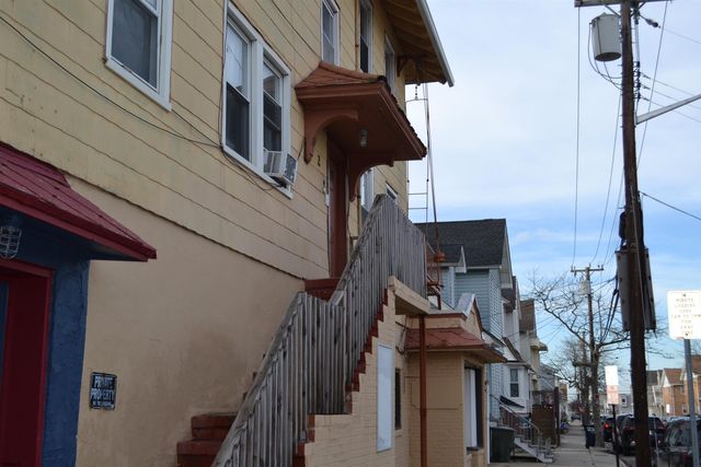 $1,650 | 2 North Annapolis Avenue, Unit 2 | Lower Chelsea