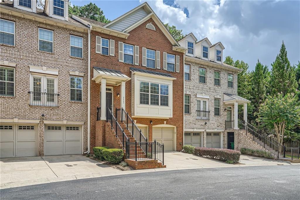 Brookhaven GA Townhomes & Townhouses For Sale - 28 Homes